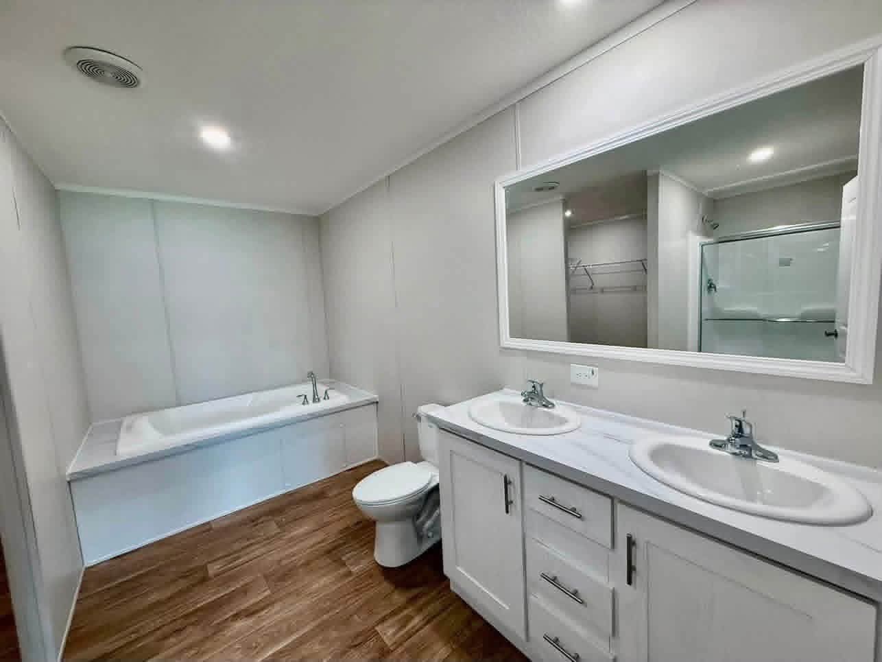 Mobile Home Longside 5 Bedrooms, 2 Bthrooms
