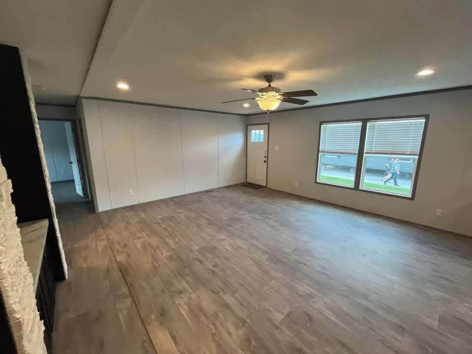 The Mobile Home Pink 3 Bedrooms | 2 Bathrooms