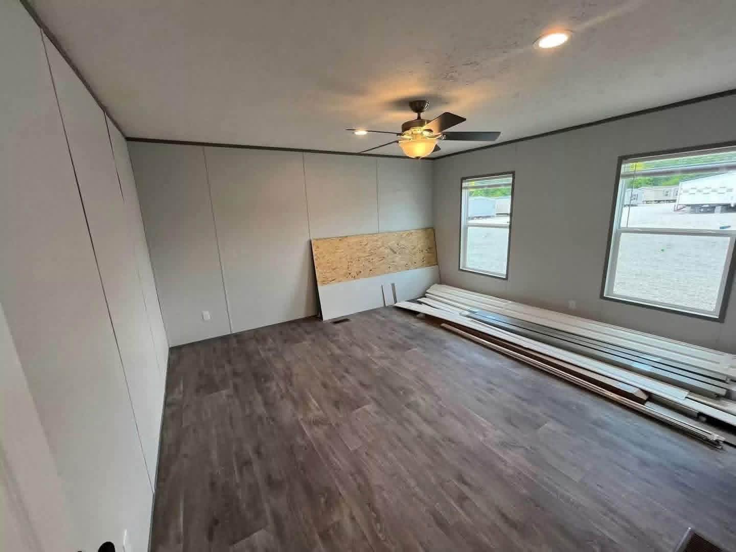 The Mobile Home Pink 3 Bedrooms | 2 Bathrooms