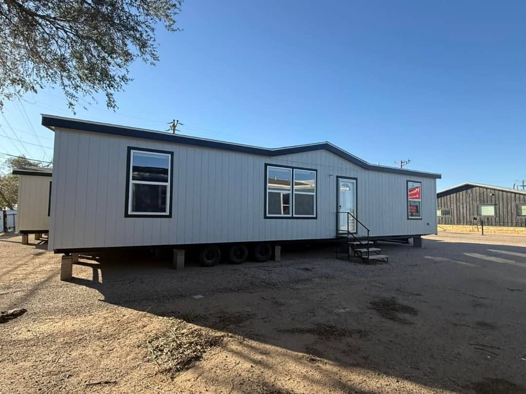 BRIDGE MOBILE HOME 3 Bedrooms | 2 Bathrooms