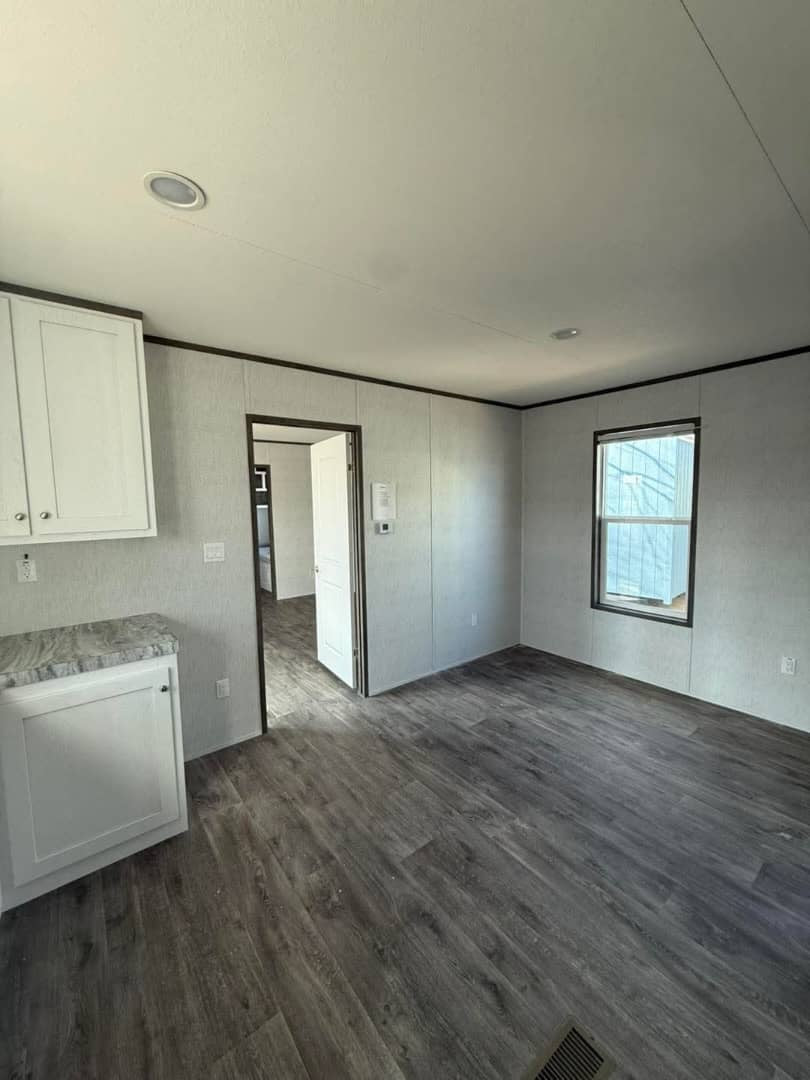 ORA MOBILE HOME 2 Bed | 2 Bath | 1,088 Sq. Ft.