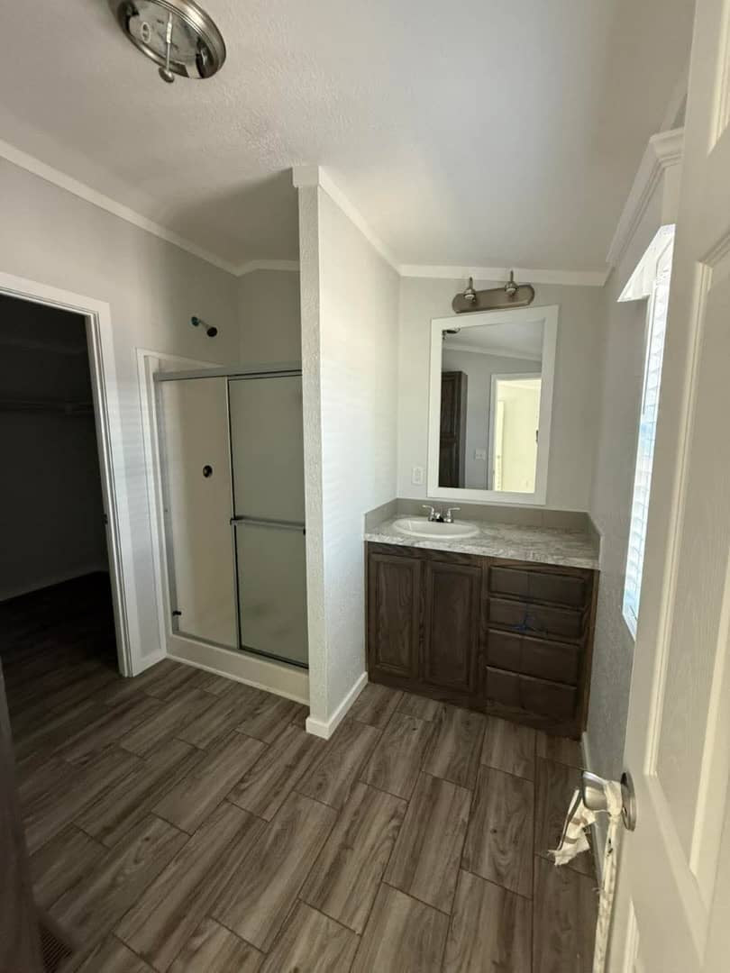 CHAMPIONS MOBILE HOME 3 Bedrooms 🛁 2 Full Baths