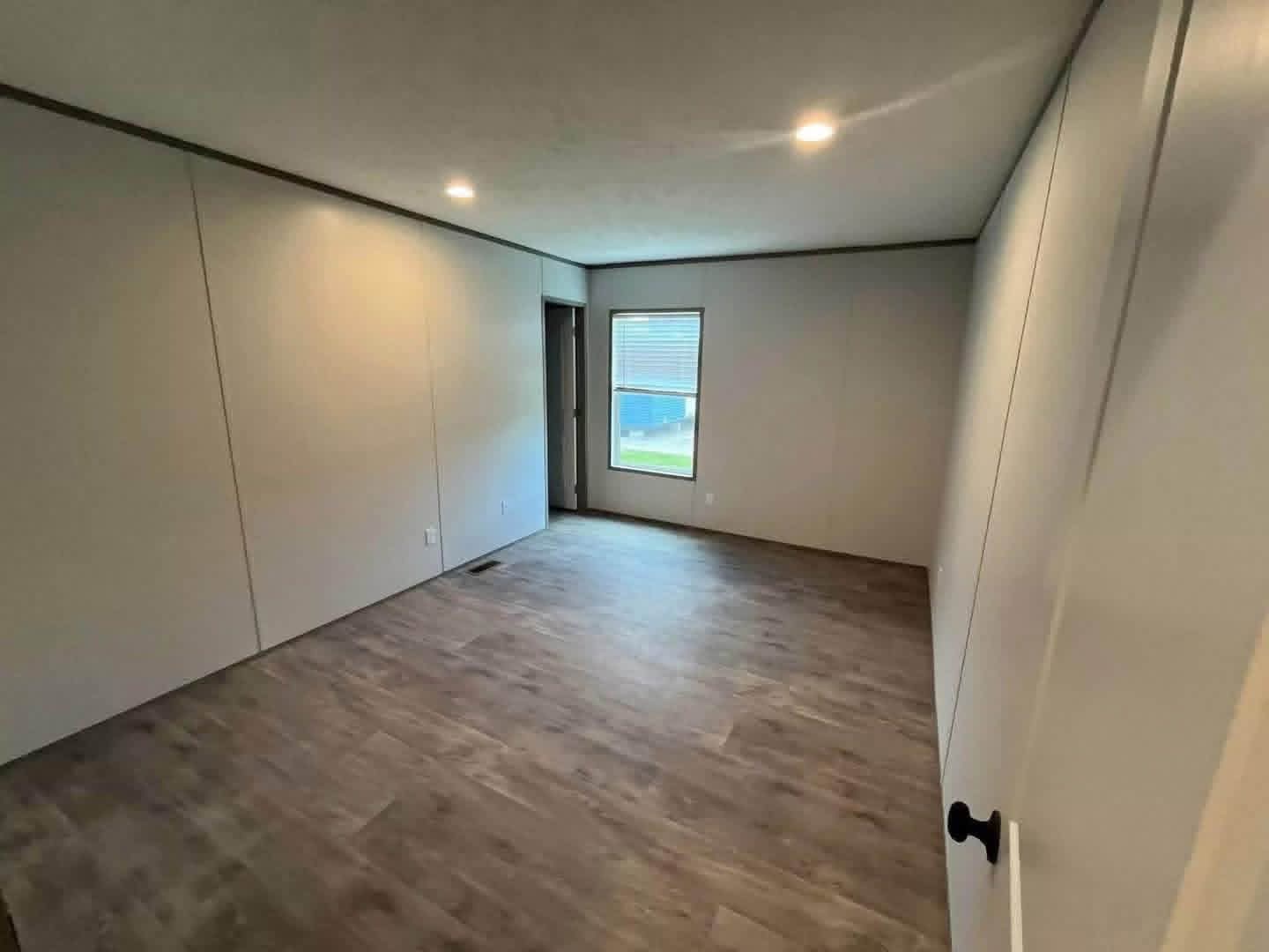 The Mobile Home Pink 3 Bedrooms | 2 Bathrooms