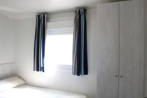 BARDENA MOBILE HOME ,️️ 3 rooms,Full bathroom